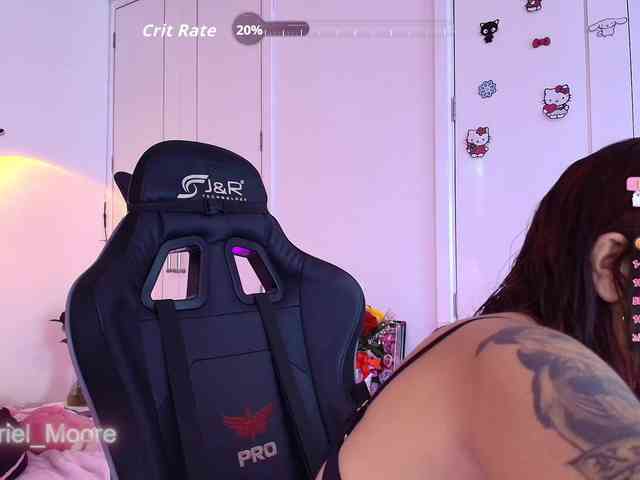 ArielMoore webcam