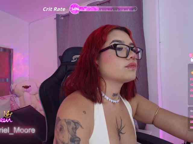 Modèle: ArielMoore