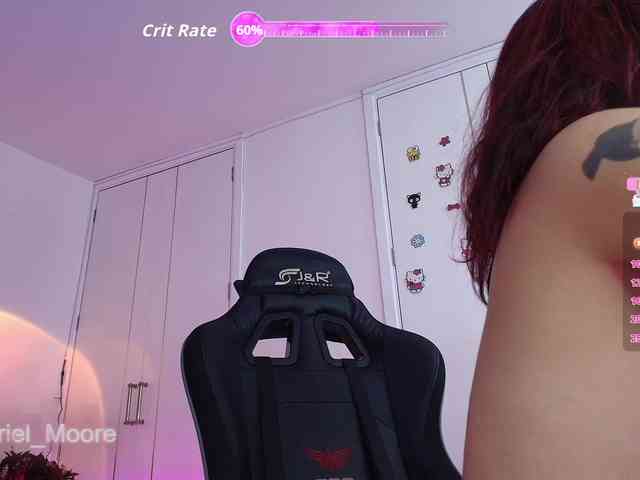 ArielMoore webcam