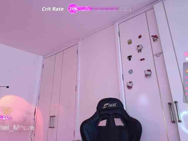ArielMoore webcam