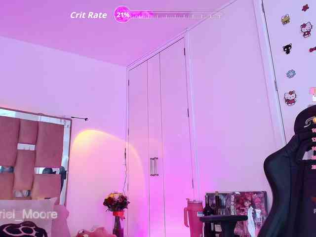 ArielMoore webcam