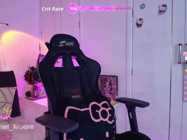 ArielMoore webcam