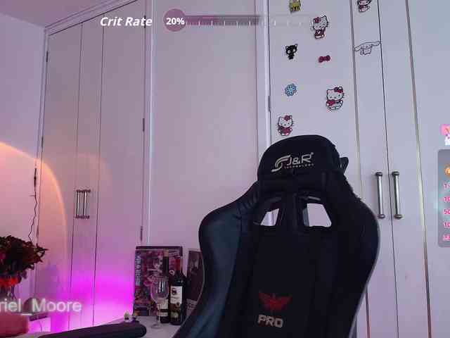 ArielMoore webcam