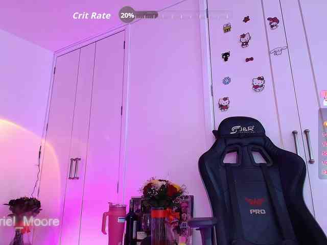 ArielMoore webcam