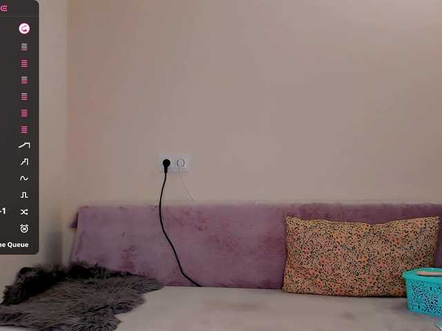 Kimmber live cam on BongaCams