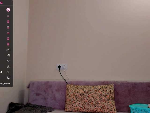 Kimmber — live female cam