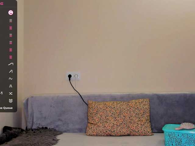 Kimmber's BongaCams show and profile