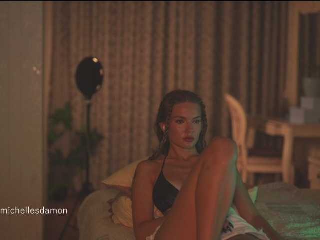 Astriad live webcam show