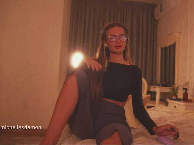 Astriad live cam on BongaCams