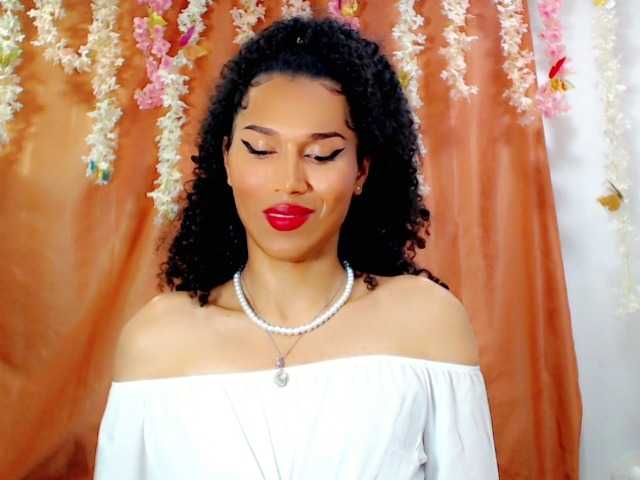 yennycuteh live webcam show