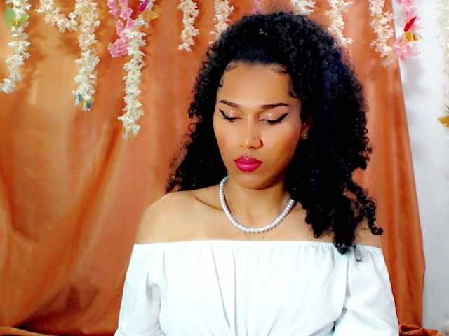 yennycuteh live webcam show