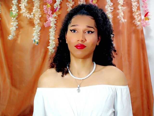 yennycuteh live webcam show