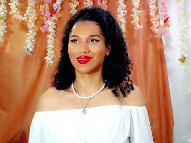 yennycuteh live webcam show