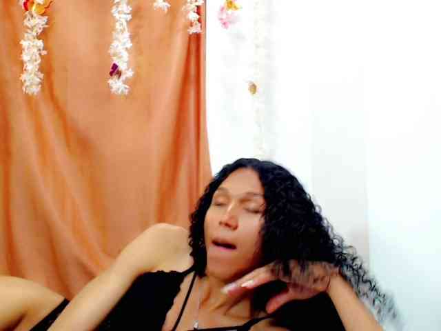 yennycuteh Sex Cam Show