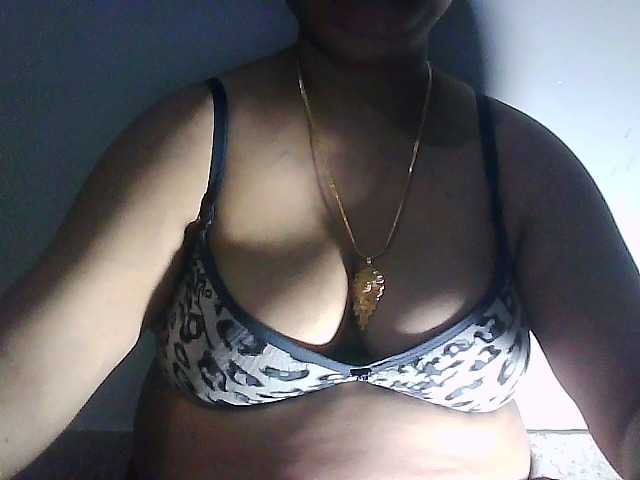 sexycharu live cam
