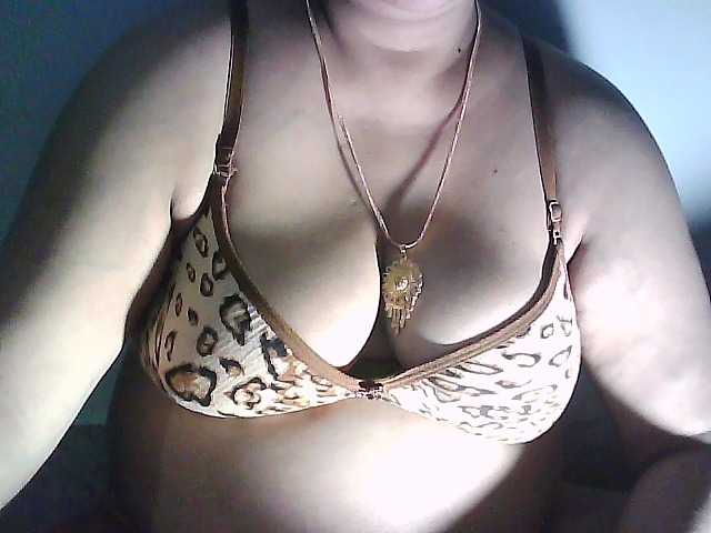 sexycharu live cam preview