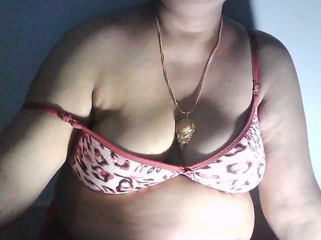 sexycharu live cam preview