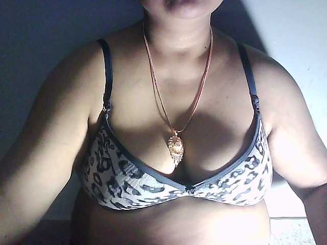 sexycharu live cam