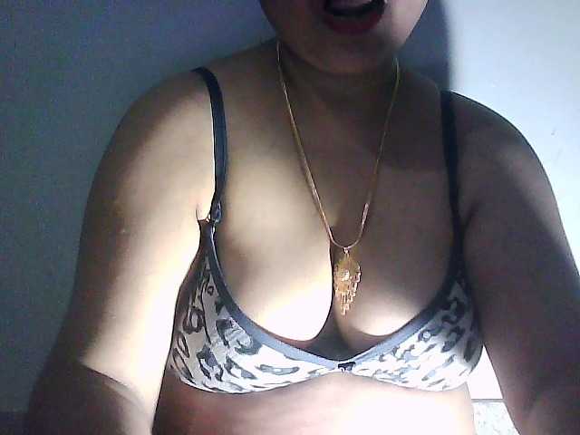 sexycharu live cam