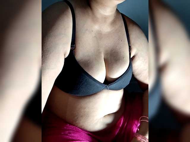 sexycharu live webcam show