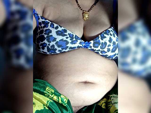 sexycharu, live now on BongaCams