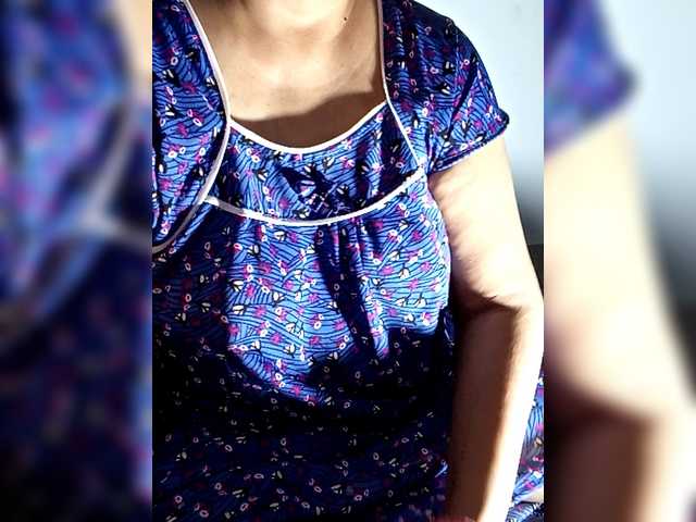 sexycharu live cam on BongaCams