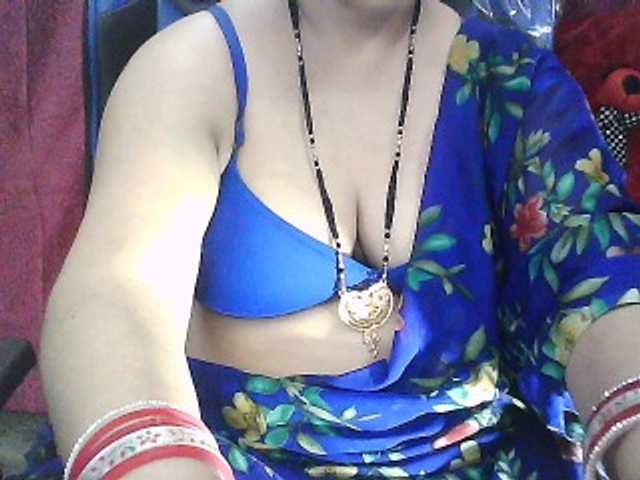 sexycharu live cam on BongaCams