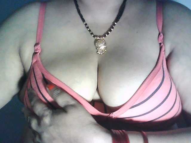 sexycharu live cam preview