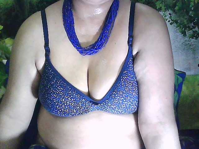 sexycharu's BongaCams show and profile