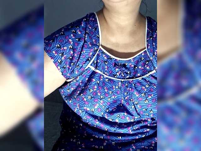 sexycharu live cam on BongaCams
