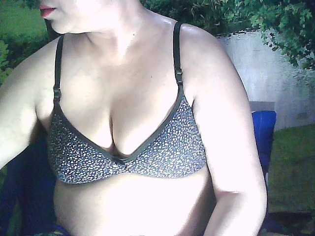 le modèle sexycharu est en webcam porno dans un show sur le site bongacams, il possède les tags suivants: Indian,Brunette,Trimmed