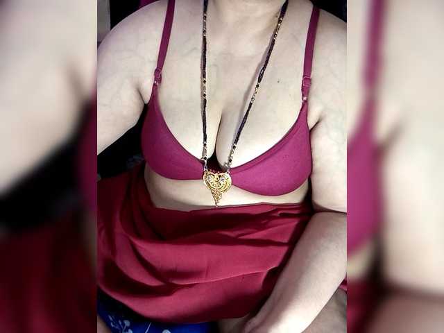 sexycharu online
