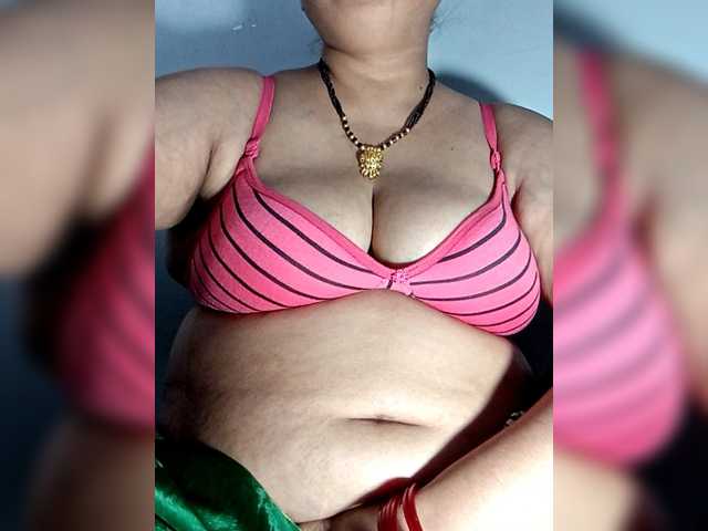 sexycharu live cam preview