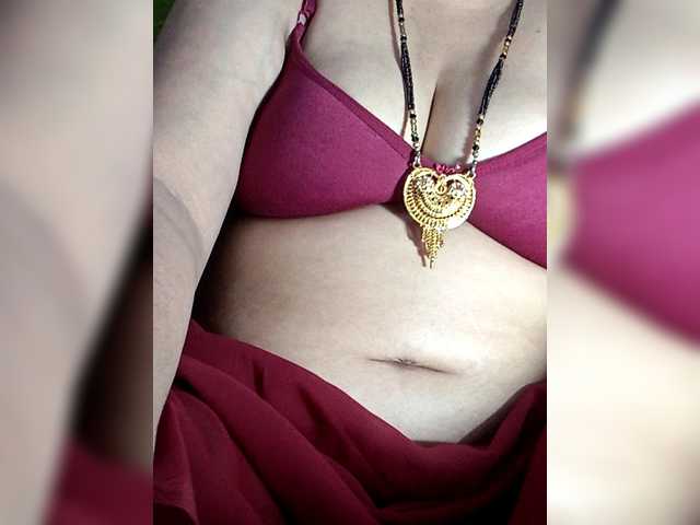 sexycharu live cam on BongaCams