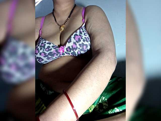 sexycharu live cam preview