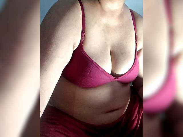 sexycharu live webcam show