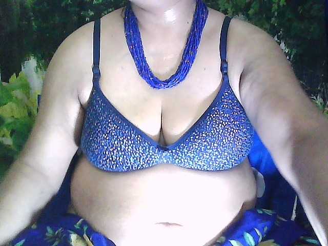 sexycharu's BongaCams show and profile