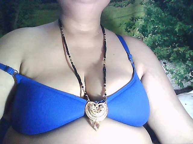 sexycharu live cam on BongaCams