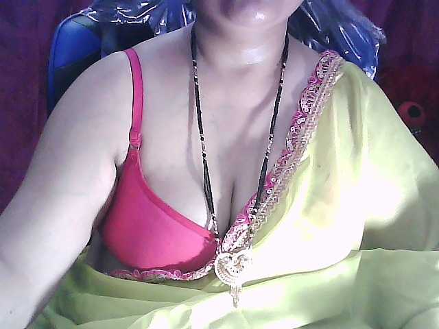 sexycharu live cam on BongaCams