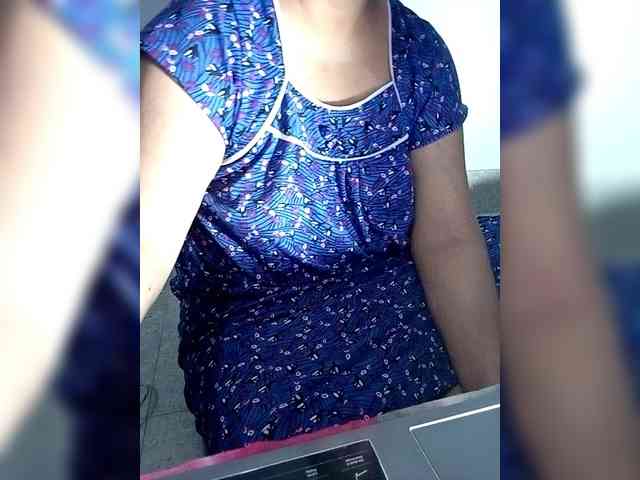 sexycharu webcam
