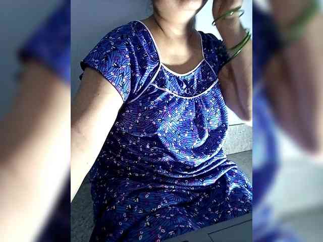 sexycharu webcam