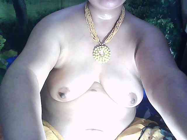 sexycharu webcam