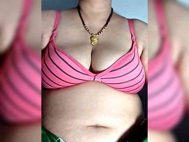 sexycharu webcam
