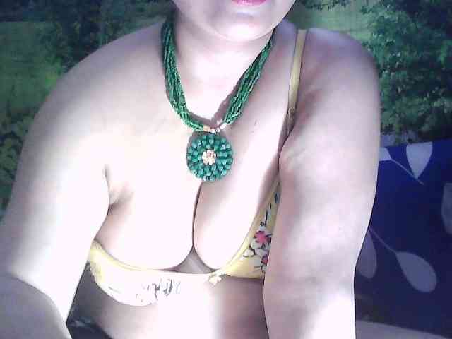sexycharu webcam