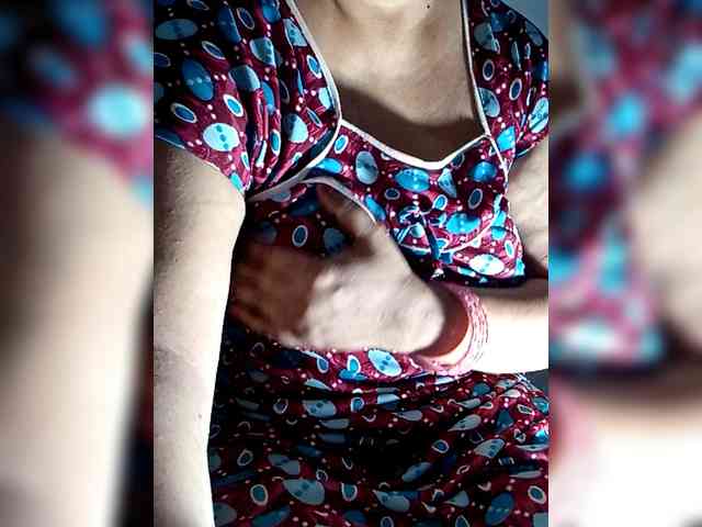 sexycharu webcam