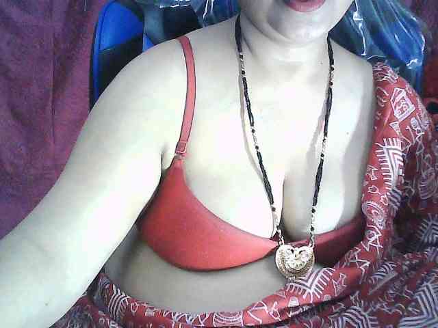 sexycharu webcam