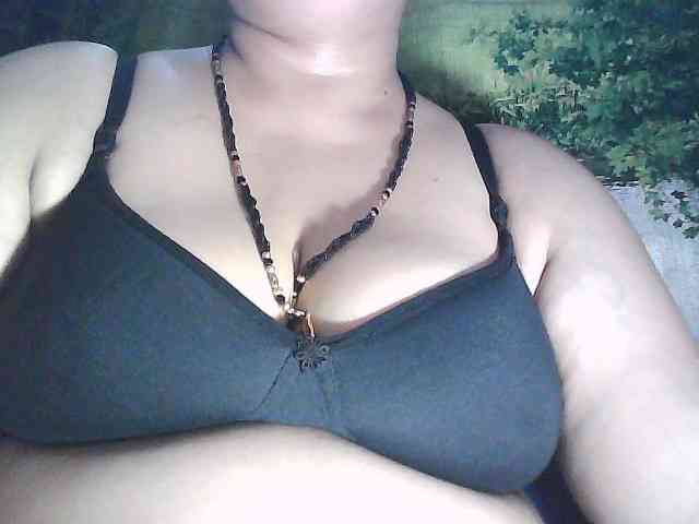 sexycharu webcam