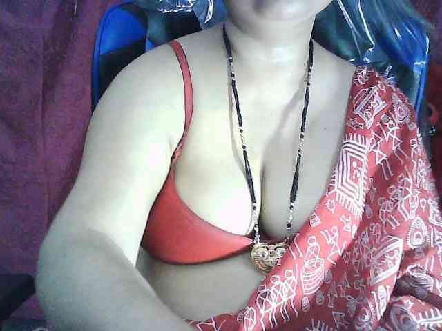 sexycharu webcam