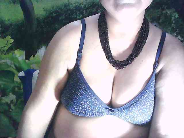sexycharu webcam