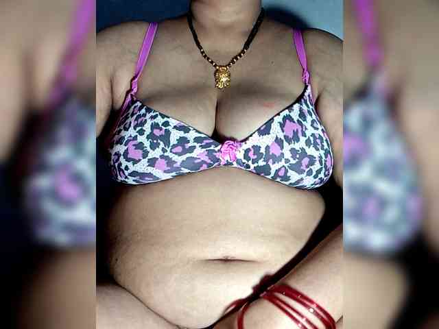 sexycharu webcam